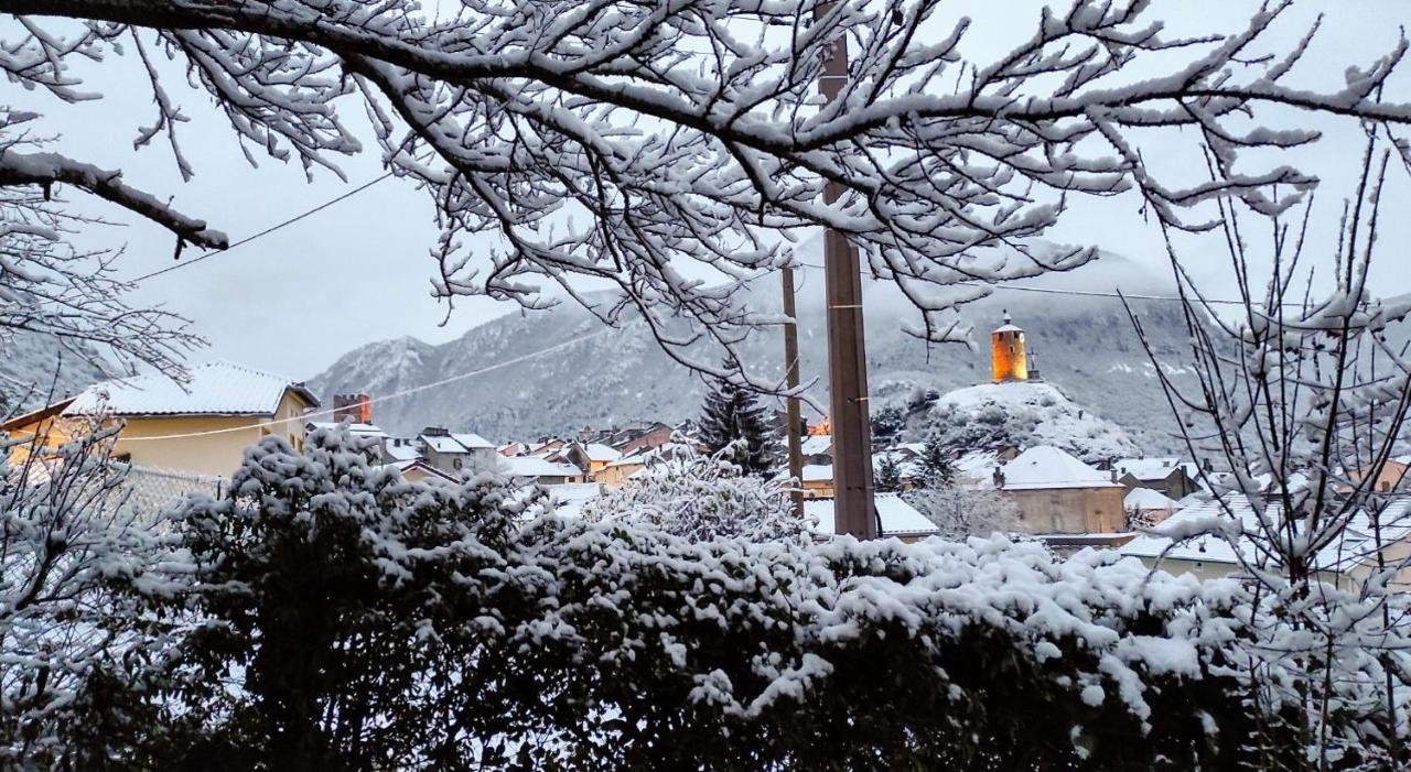 Le Nopal Bleu Leilighet Tarascon-sur-Ariège Eksteriør bilde