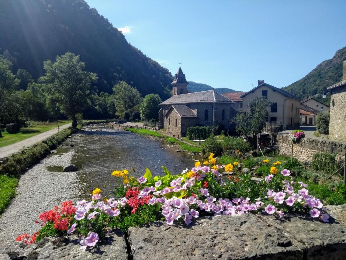 Le Nopal Bleu Leilighet Tarascon-sur-Ariège Eksteriør bilde
