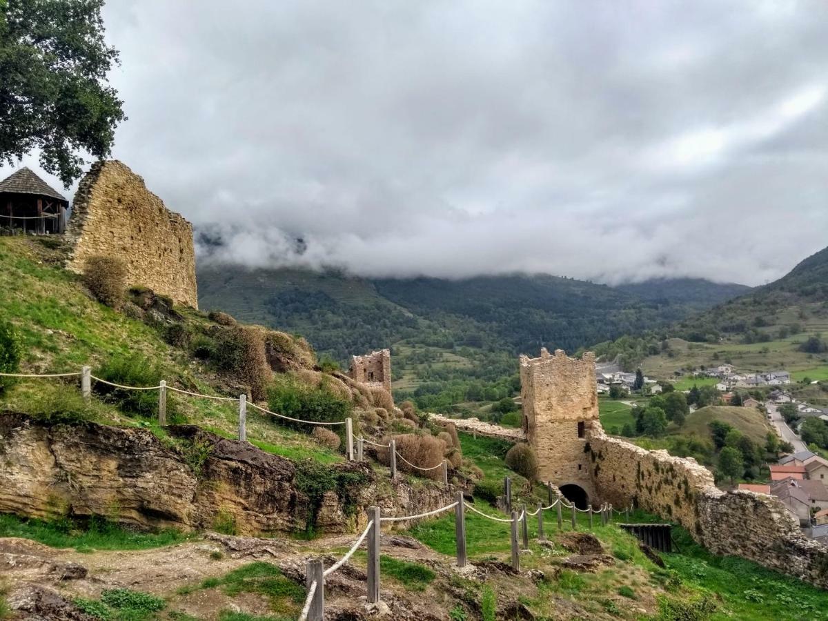 Le Nopal Bleu Leilighet Tarascon-sur-Ariège Eksteriør bilde